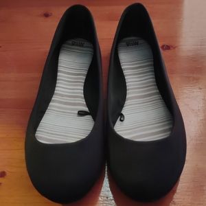 Time and Tru Black Ballet Flats 9 1/2W Like New